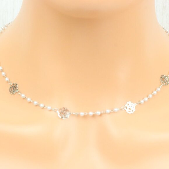 "Minimalist & Elegant Necklace Chain – Perfect for Women & Girls | UNVRC1432 - Picture 9 of 10